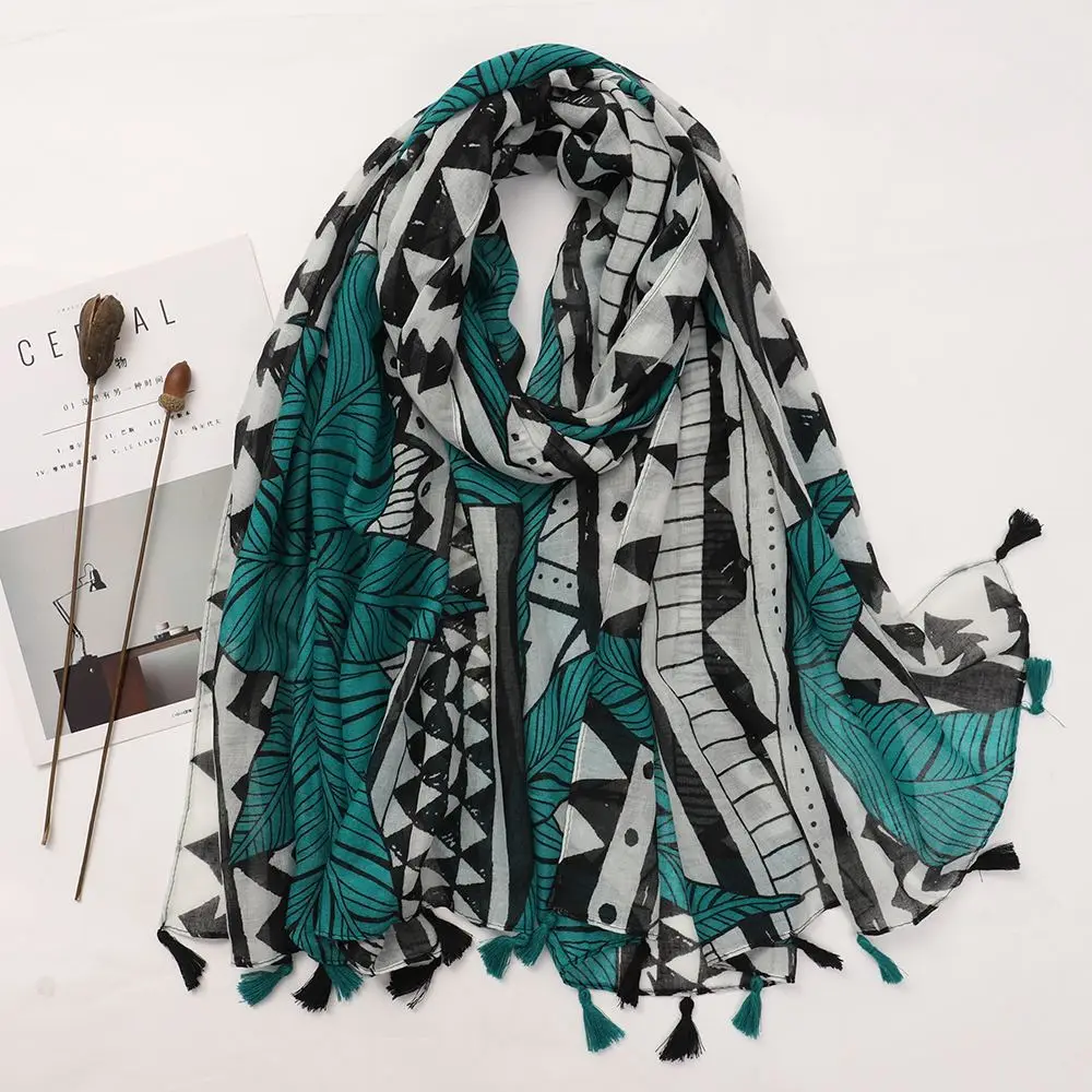 Schal Damen Winter groß mit Leopardenmuster und Quasten – Petrol