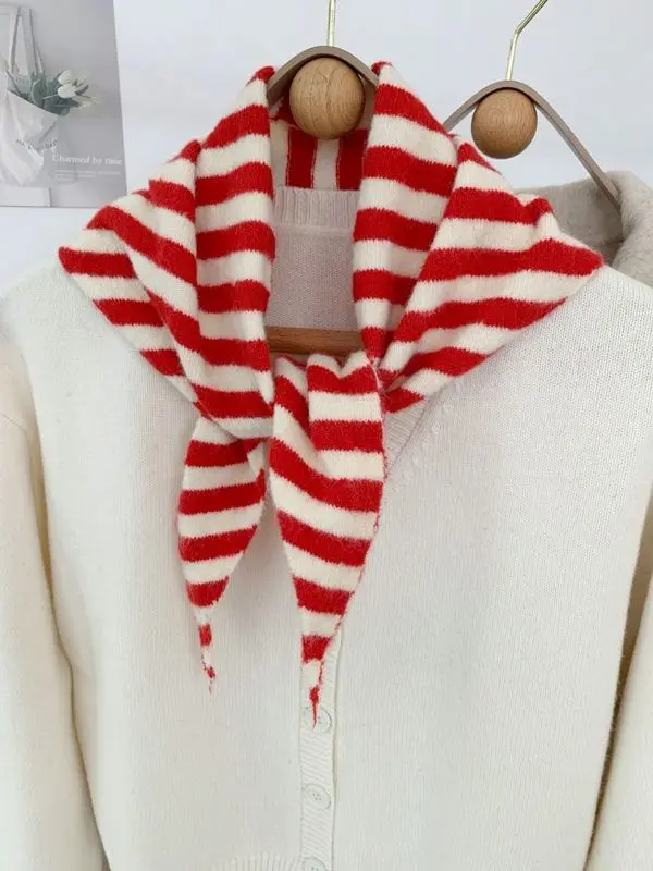 Schal als Dreieckstuch Damen, gestreift und gestrickt – Rot – gestreift