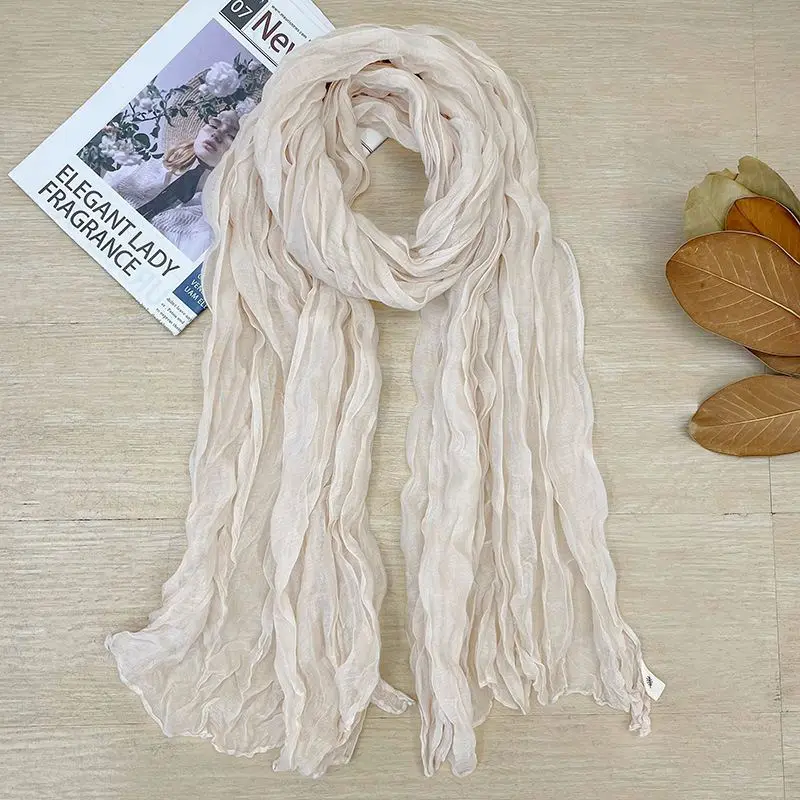 Schal Damen in Crinkle-Optik, unifarben und locker fallend – Creme