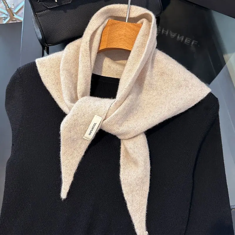Schal Damen aus Wolle als Dreieckstuch, gestrickt, einfarbig – Beige