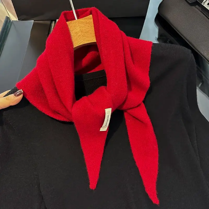Schal Damen aus Wolle als Dreieckstuch, gestrickt, einfarbig – Rot