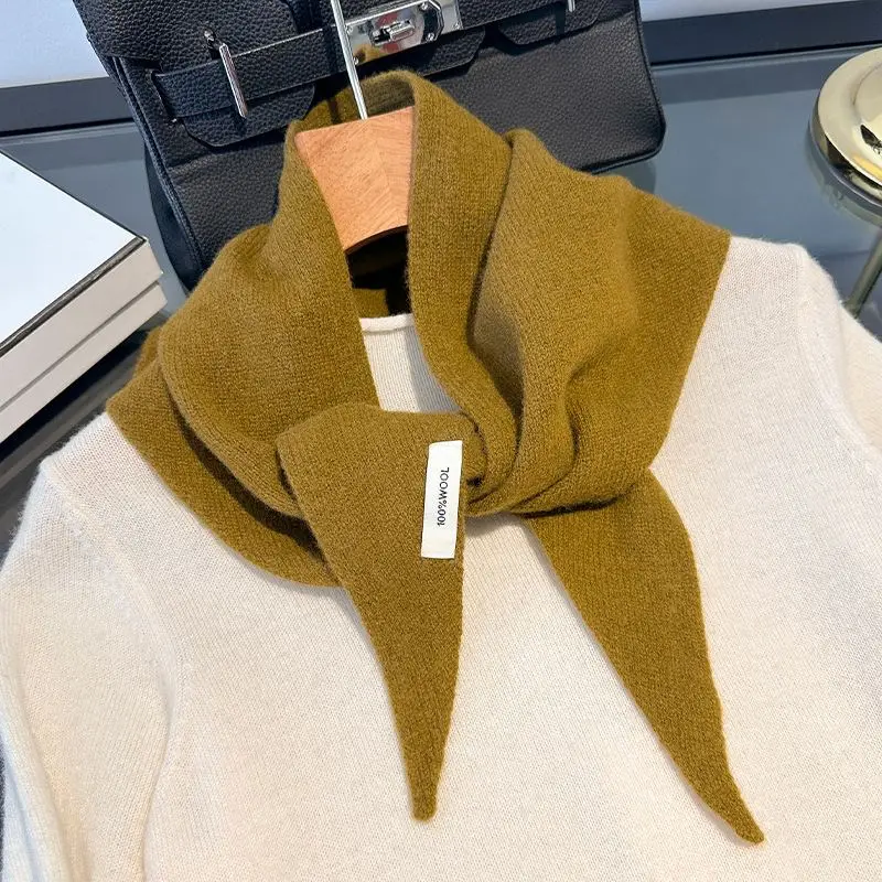 Schal Damen aus Wolle als Dreieckstuch, gestrickt, einfarbig – Senfgelb