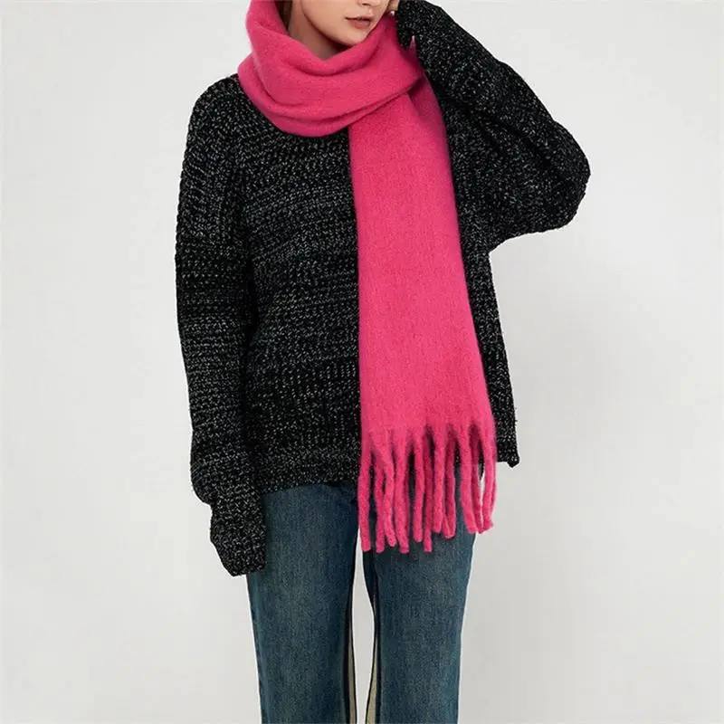 Damen Schal weiß, großer Fransenschal mit flauschiger Optik – Pink