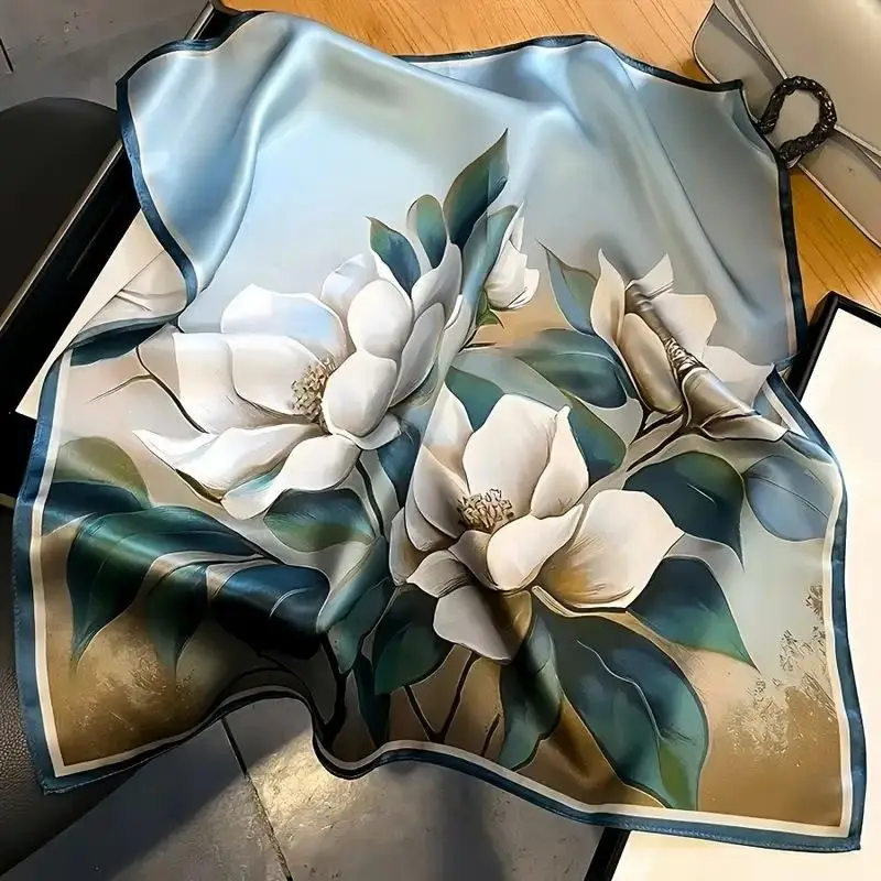 Schal Damen Halstuch quadratisch mit Blumenmuster – Hellblau – Magnolien